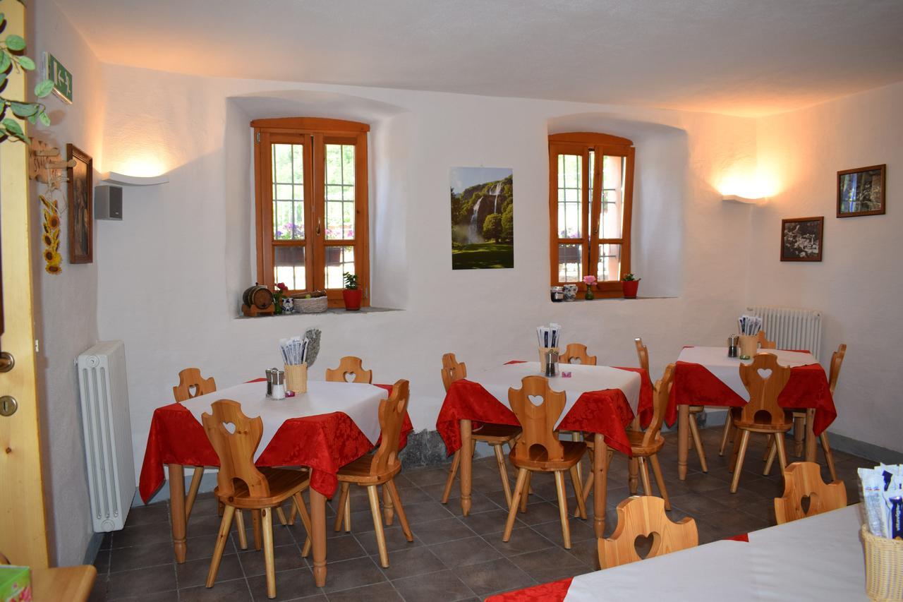Italo-Svizzero Hotel Chiavenna Exterior photo